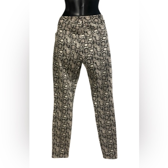 Good American Good Legs Python Print Jeans - Picture 3 of 6